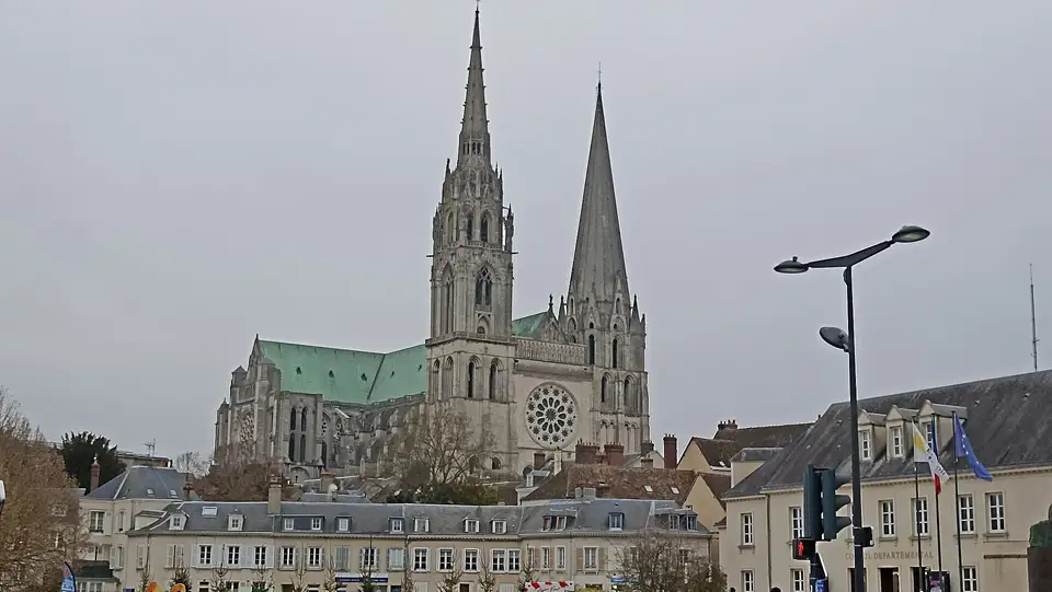 Chartres, Parijs